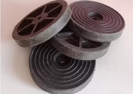 Round Black Plastic Almirah Bush 4 Inch Black Set Of 4