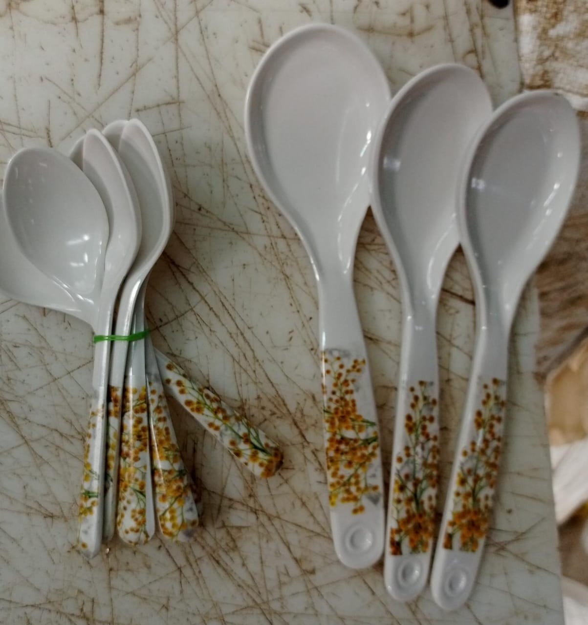 Flower Printed White Colour 3Pcs Large Spoon With 6Pcs Mini Spoon