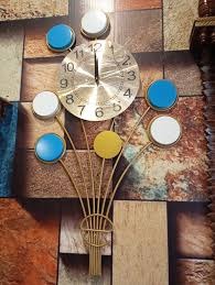 Home Handi Modern Metal Wall Clock Decorative Wall Clock