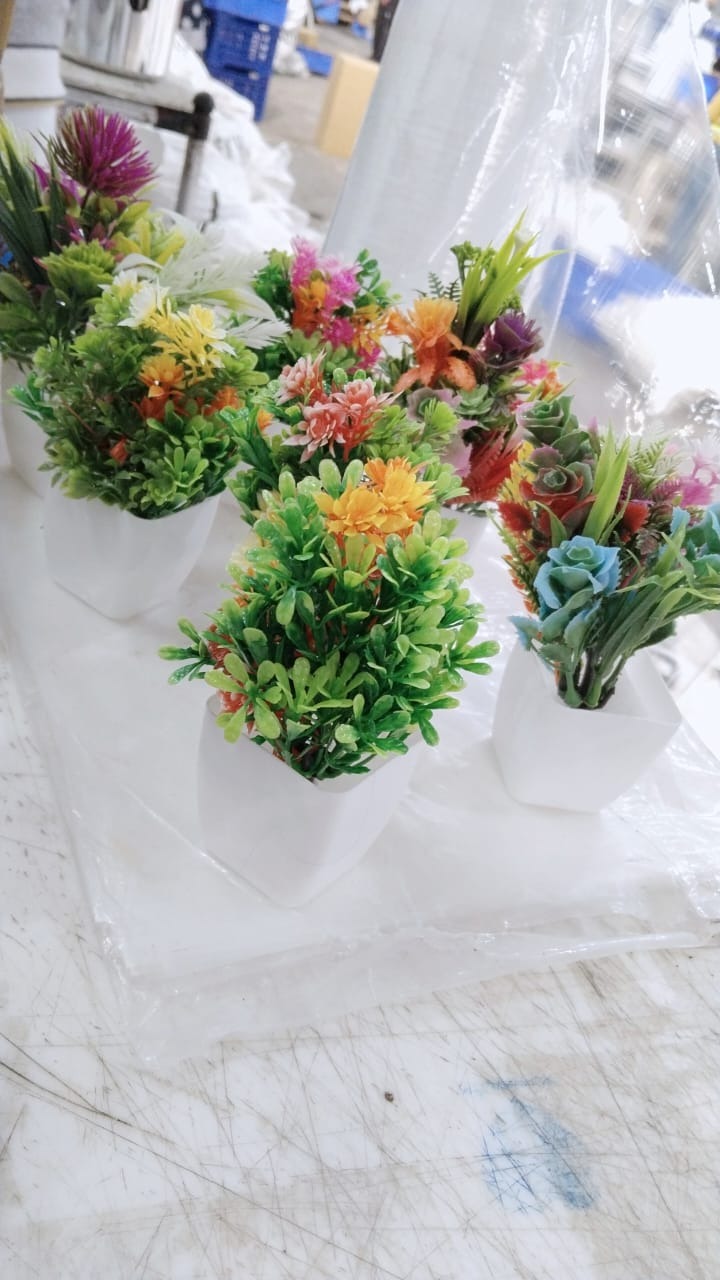Multicolor Color Artificial Flower Pot Pack Of 7