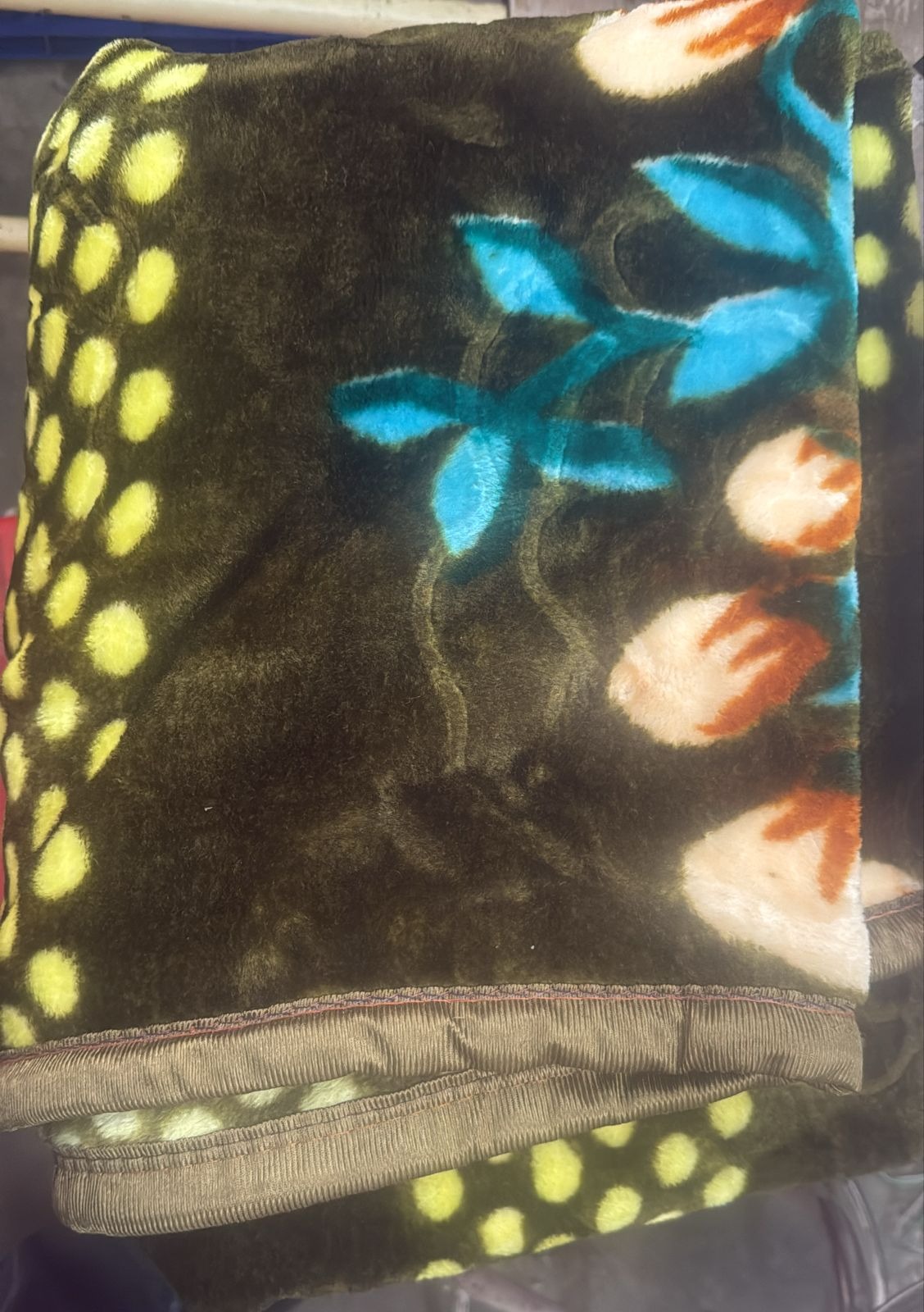 Single Bed Multicolor Blanket