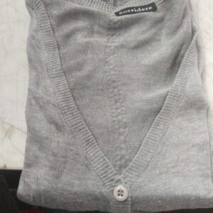 Women Grey Color Sweater Size L
