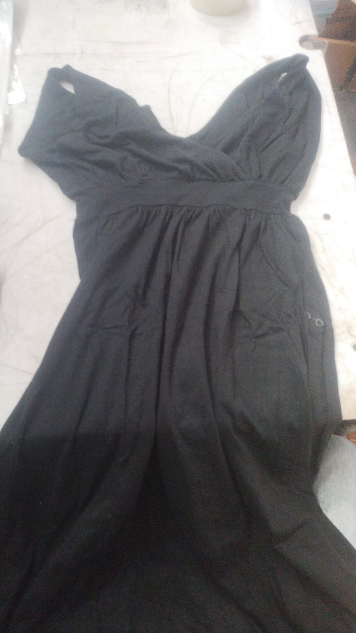 Women Black Color Gown Size M