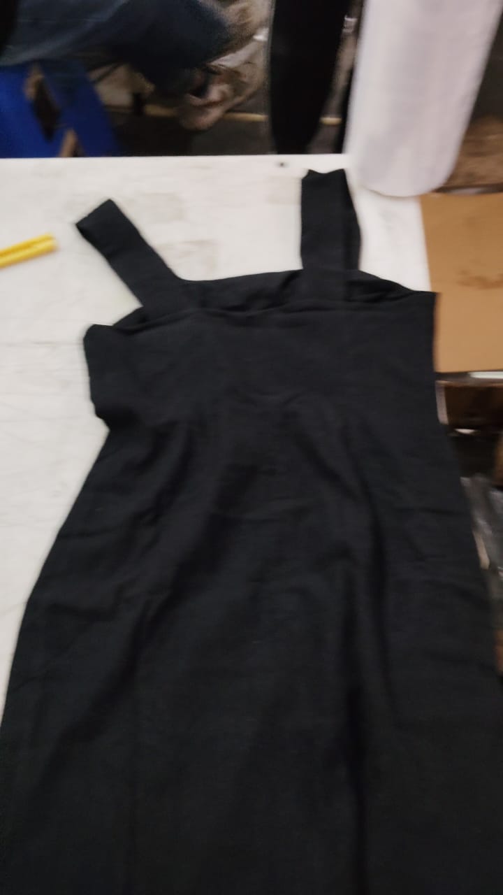 Women Black Color Dress Size L