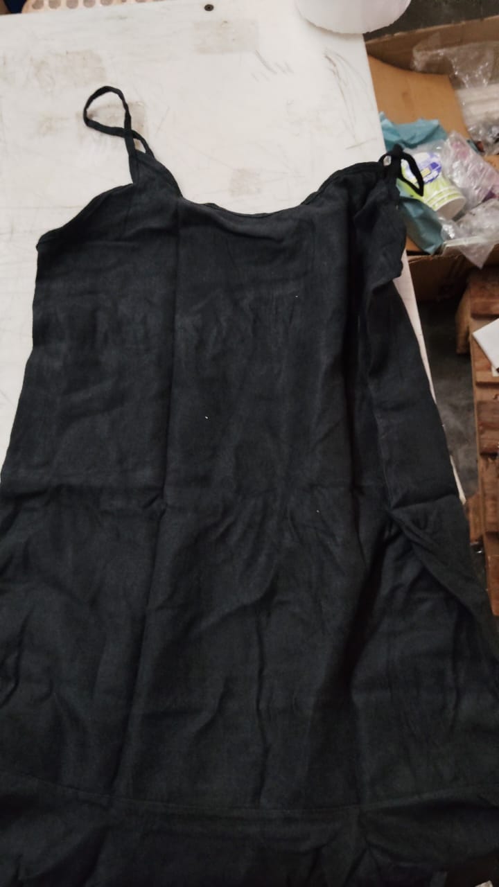 Women Black Color Long Dress Size Xl