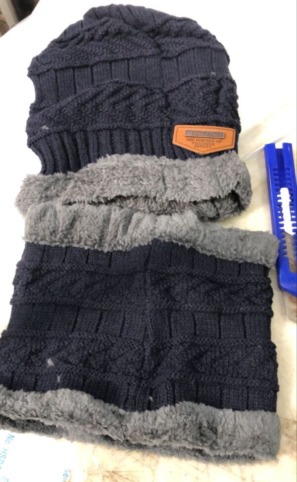 Mark Ample Ultra Soft Unisex Woolen Beanie Cap Plus Muffler Scarf Set