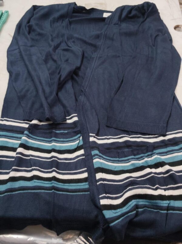 Women Blue Color Multiprinted V Shap Sweater Size Xl