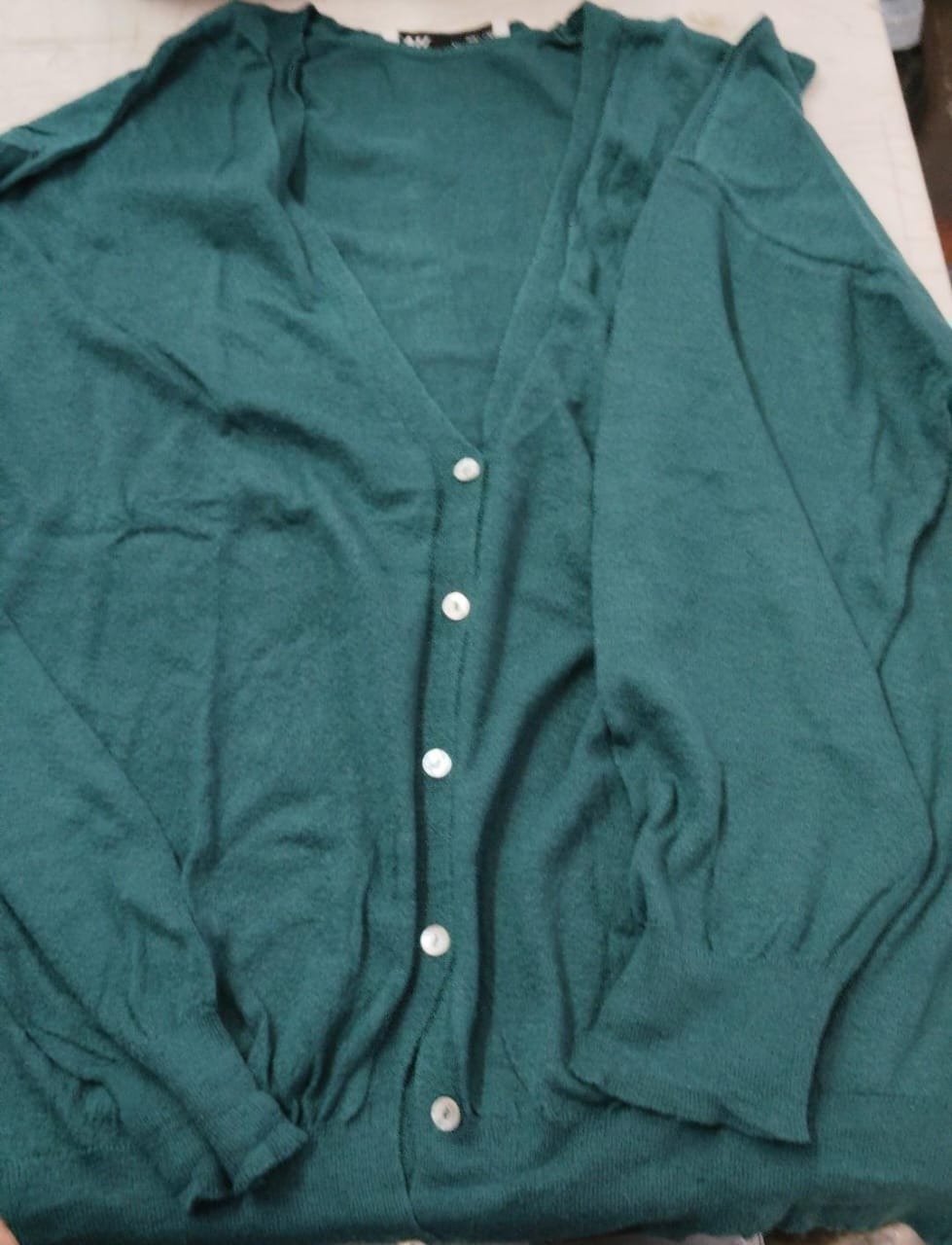 Women Green Color V Shap Neck Sweater Size Xl