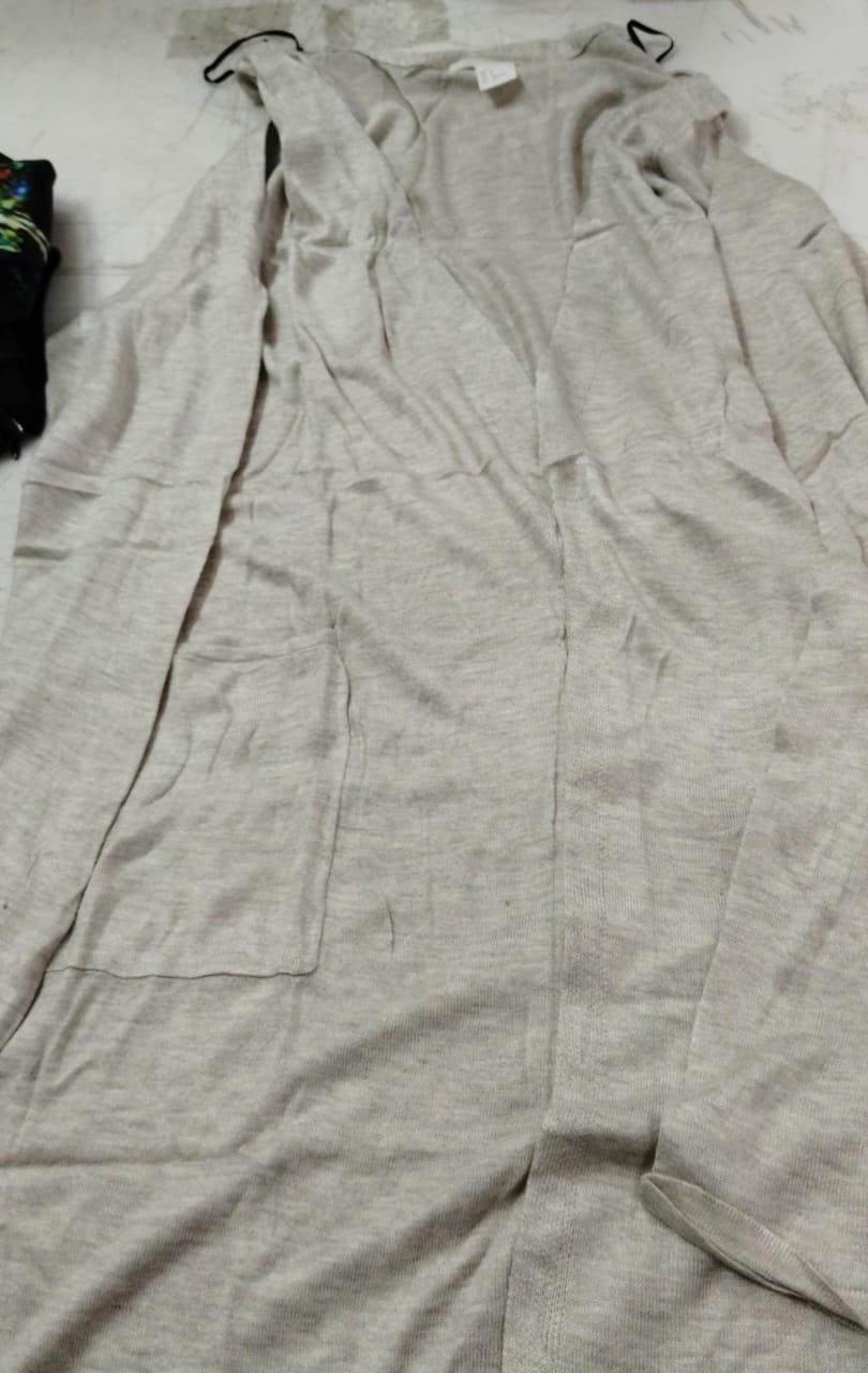Women Grey Color Long Jeacket Size Xl