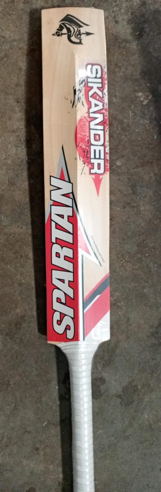 Spartan Spirit King Size 4 Kashmir Willow Cricket Bat For 11 To 13 Yrs