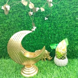 Moon Shape Metal T Light Holder