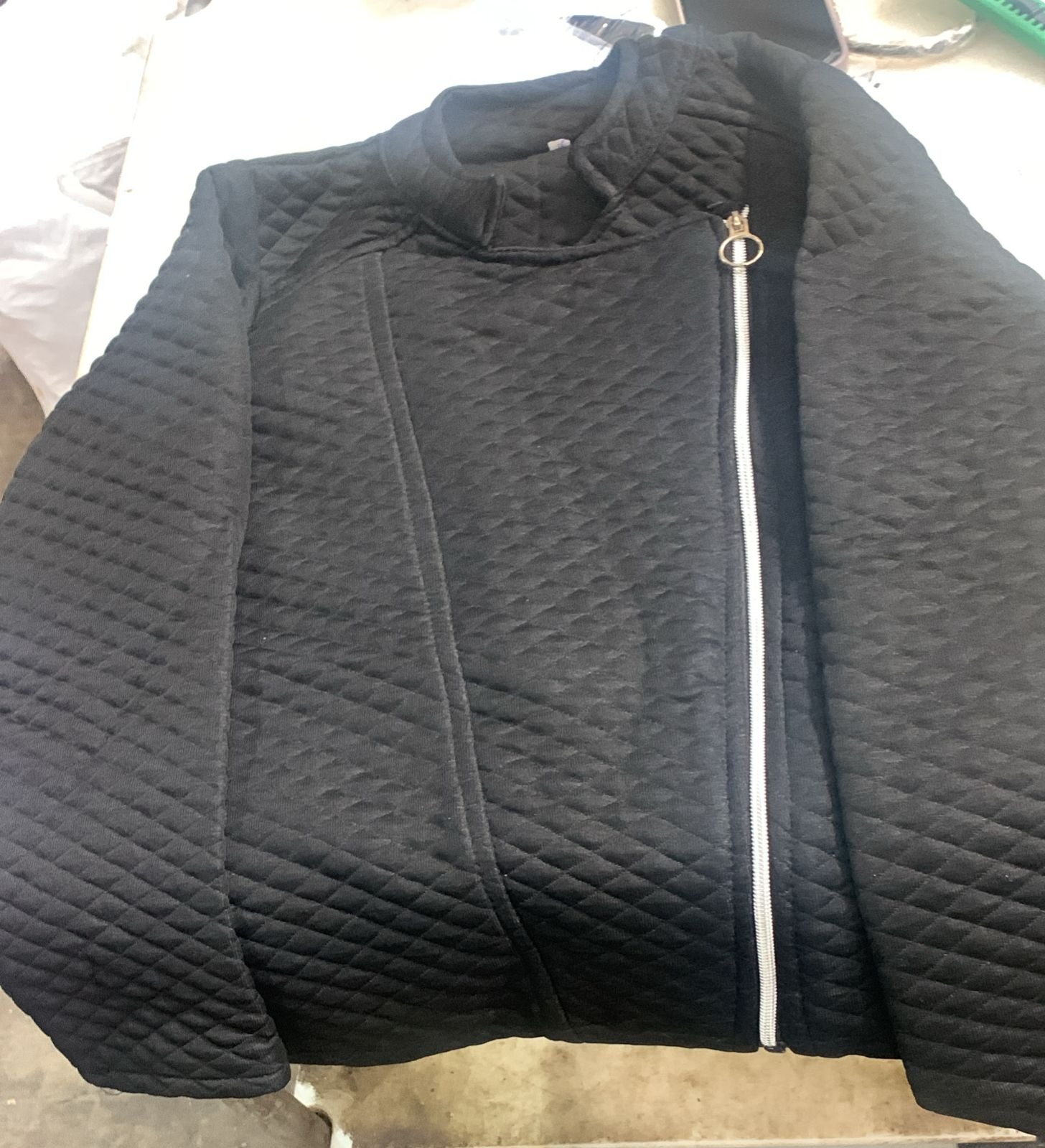 Women Black Color Top Size S