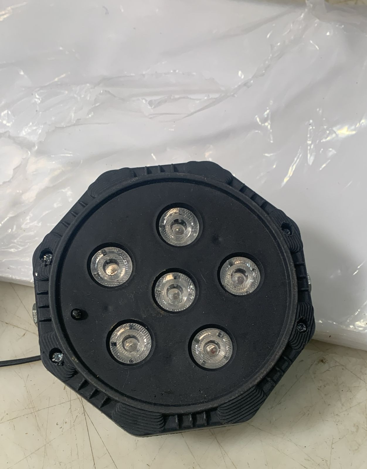 Led Par Light 3W X 6 Rgbw Leds Ideal For Use In Dj Disco Party Stage Lightings