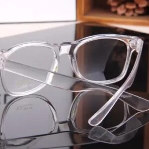 Full Rim Wayfarer Branded Latest And Stylish Sunglasses Polarized And Men Women