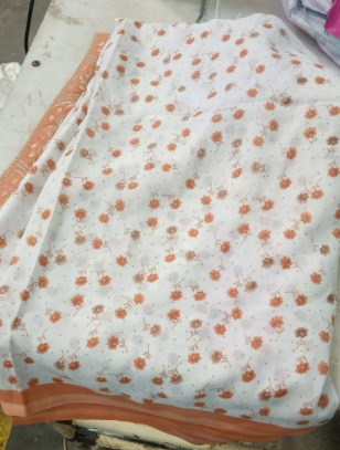 Off White Printed Saree For Womens