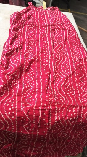 Meeranshi Pink Printed Sleeveless Kurta For Women Size Xs