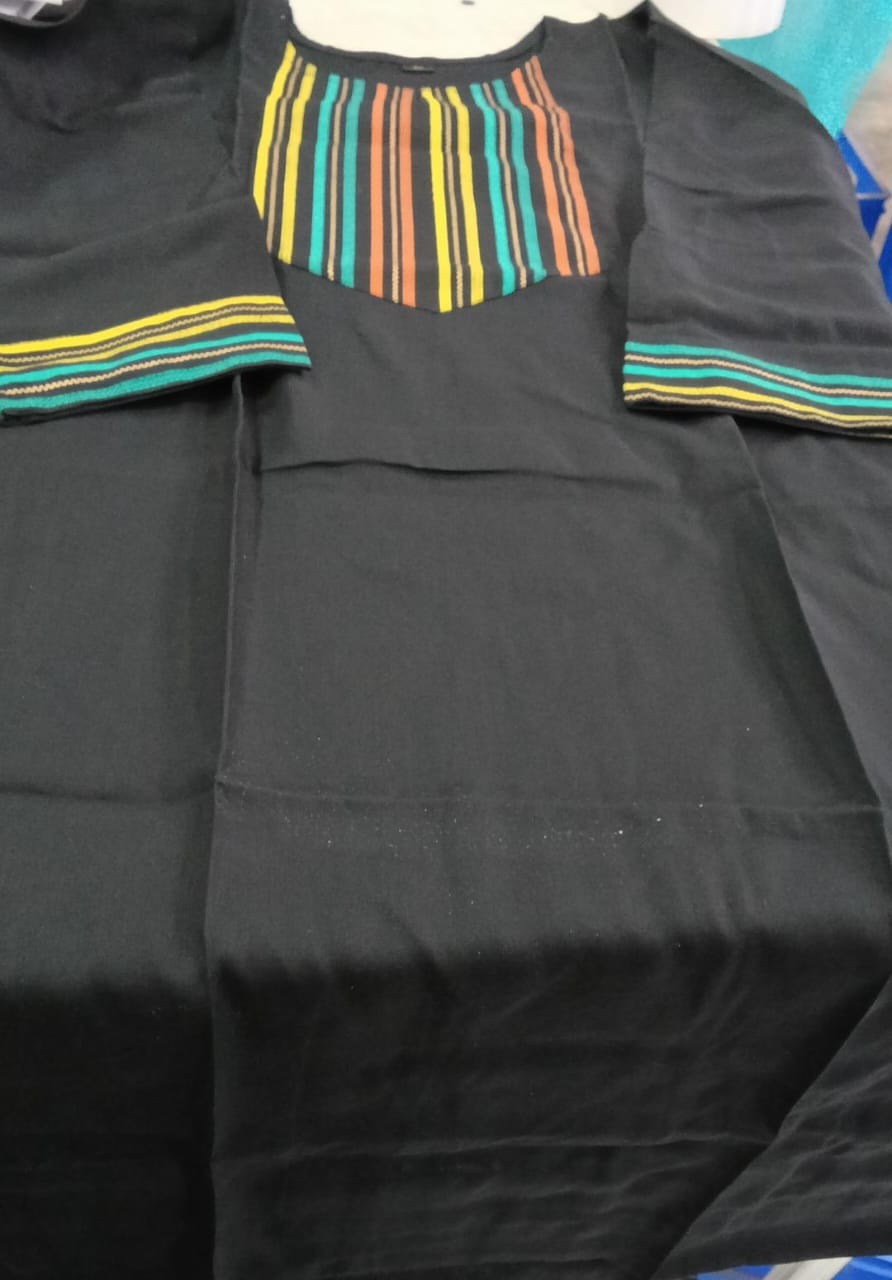 Women Black Color Kurti Size L