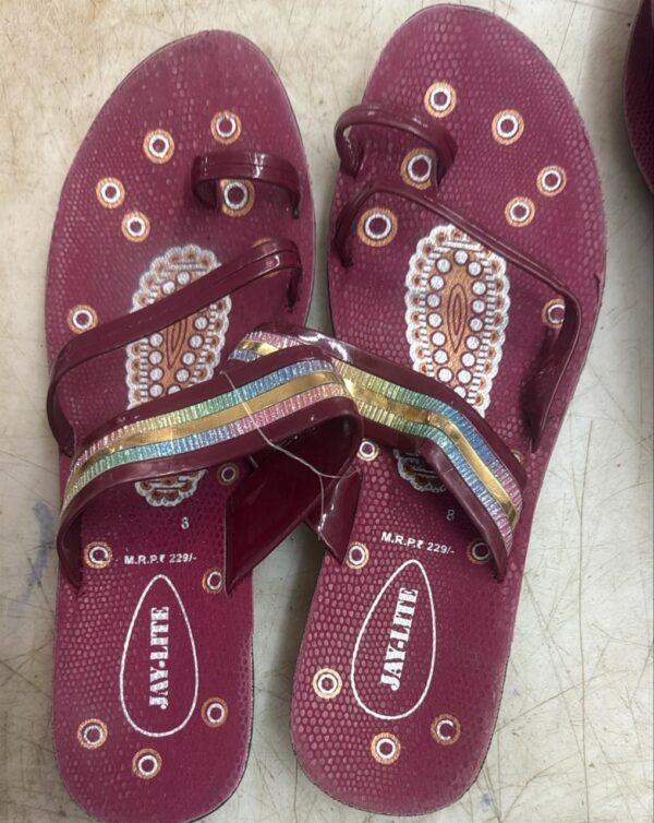 Slipper For Women Maroon Size 7