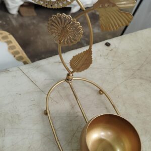 Decorative Metal Vase For Table Floral Design Gold