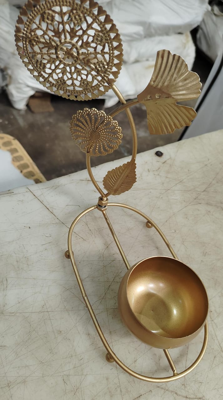 Decorative Metal Vase For Table Floral Design Gold