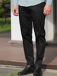 ARISTOBRAT Men Tapered Fit Regular Trousers Black Colour Size m
