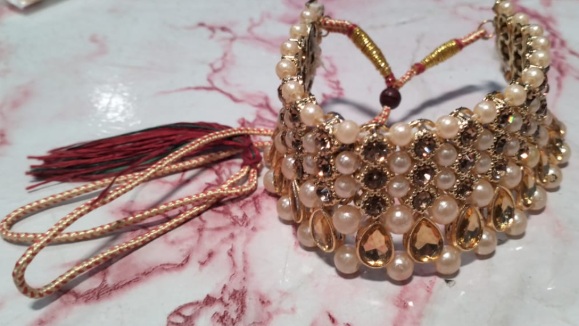 women in artificial necklace