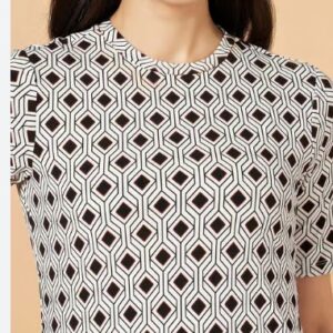 Private Label Annabelle by Pantaloons White Printed Top size m