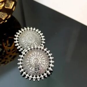Earring studs
