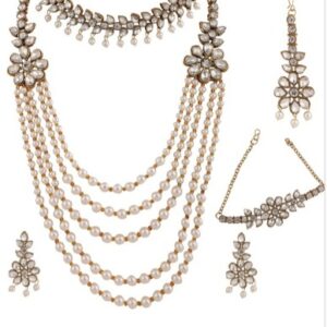 Gold Plated Crystals Studded Jewellery Set