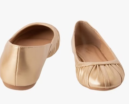 COMFORT PLUS Ruched Slip On Flat Shoes Size 9 Color Gold