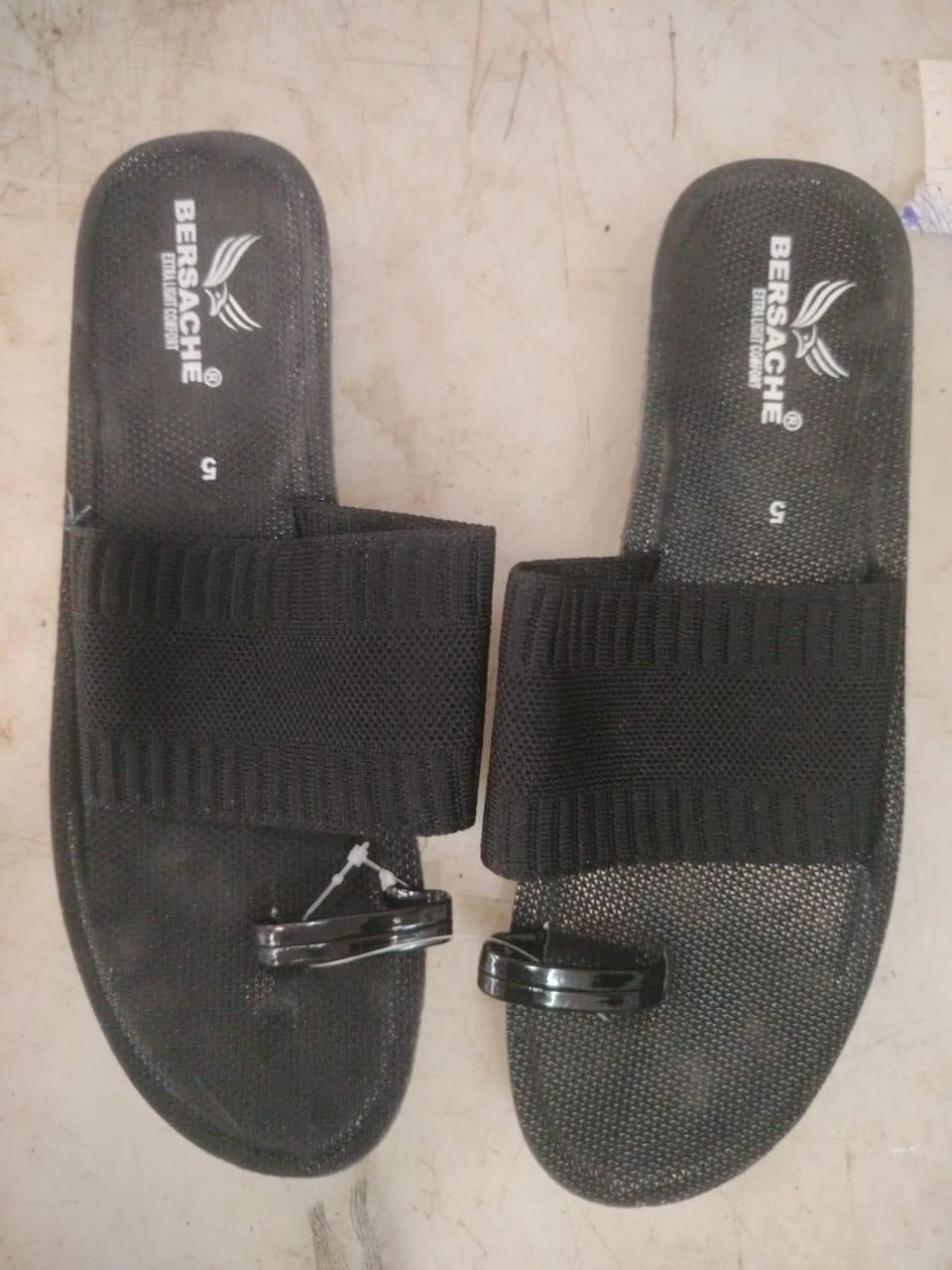 Women Black Slippers Size 5