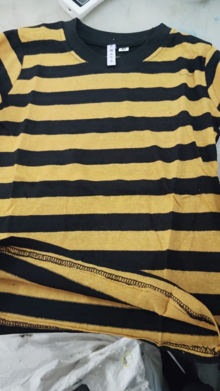 Kids Boy Yellow And Black Color Full Sleeve T Shirt Size 4 To 5 Y