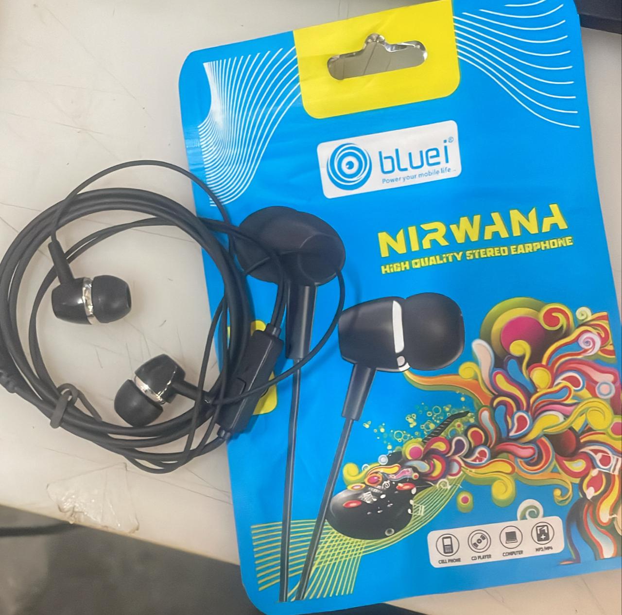 Bluei Nirvana Wired Earphones Black