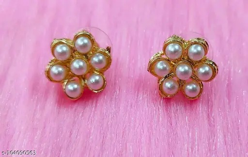 Women White Colour Earing