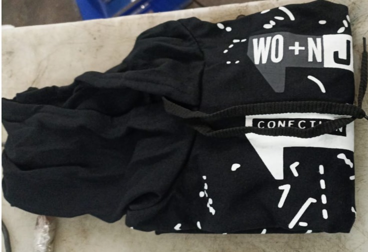 Kids T Shirt Black Colour Size 45 Year