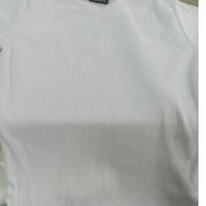 Women Crop Top White Colour Size M