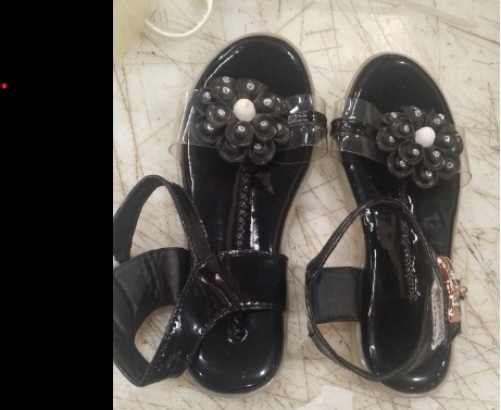 Kids Girls Black Sandals Size 3