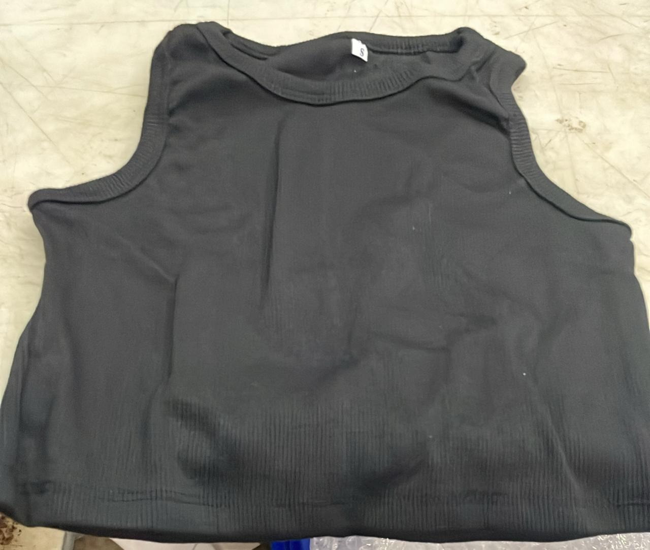 Girl Black Color Without Sleeve Top Size S