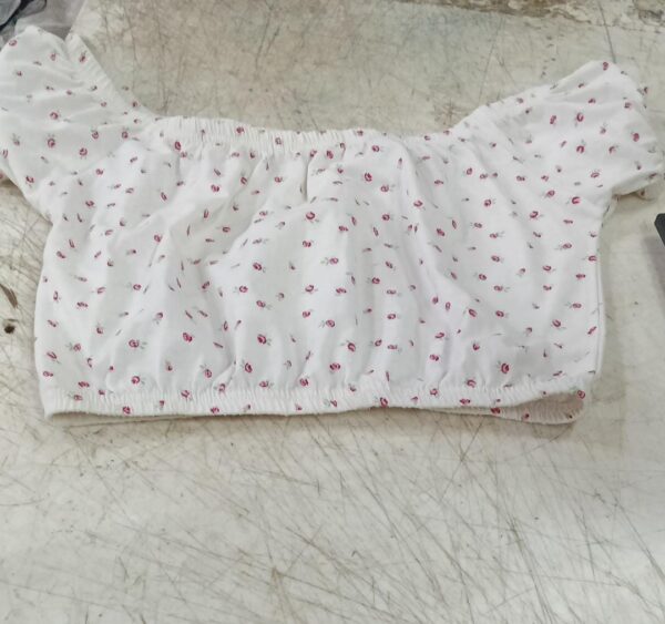 Women White Printed Top Size M