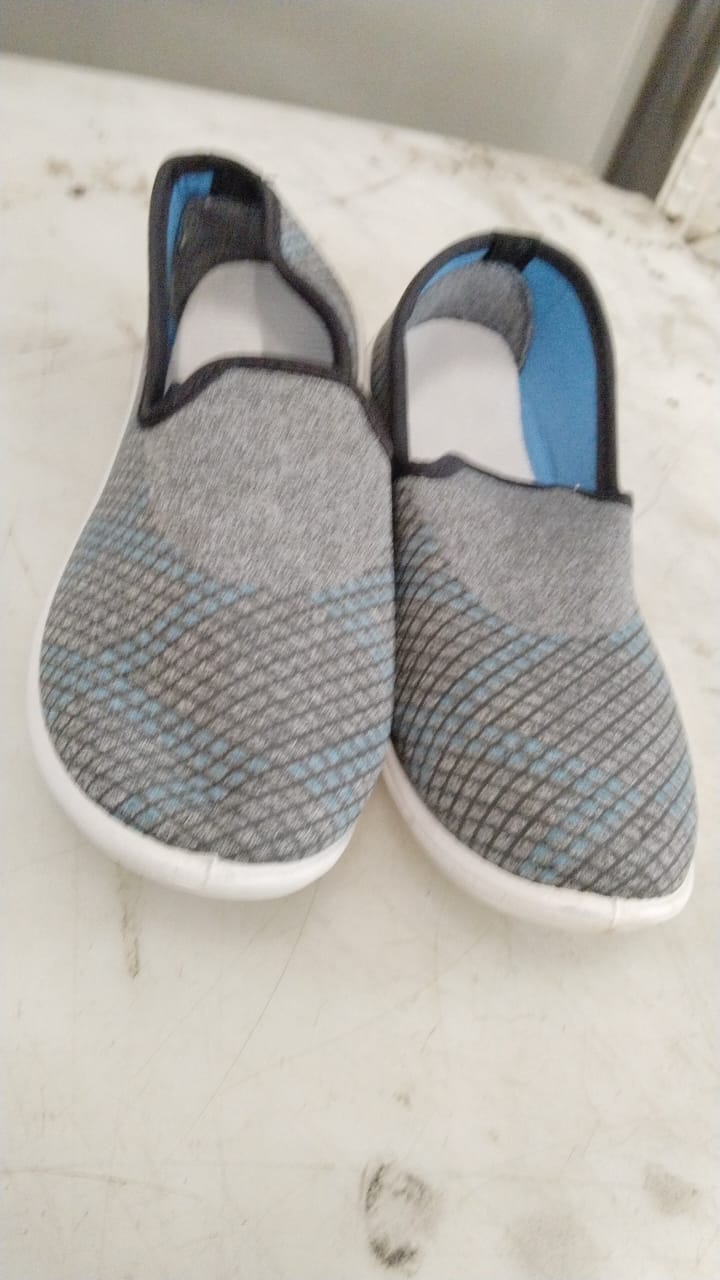 Grey Color Shoes For Women Size 6