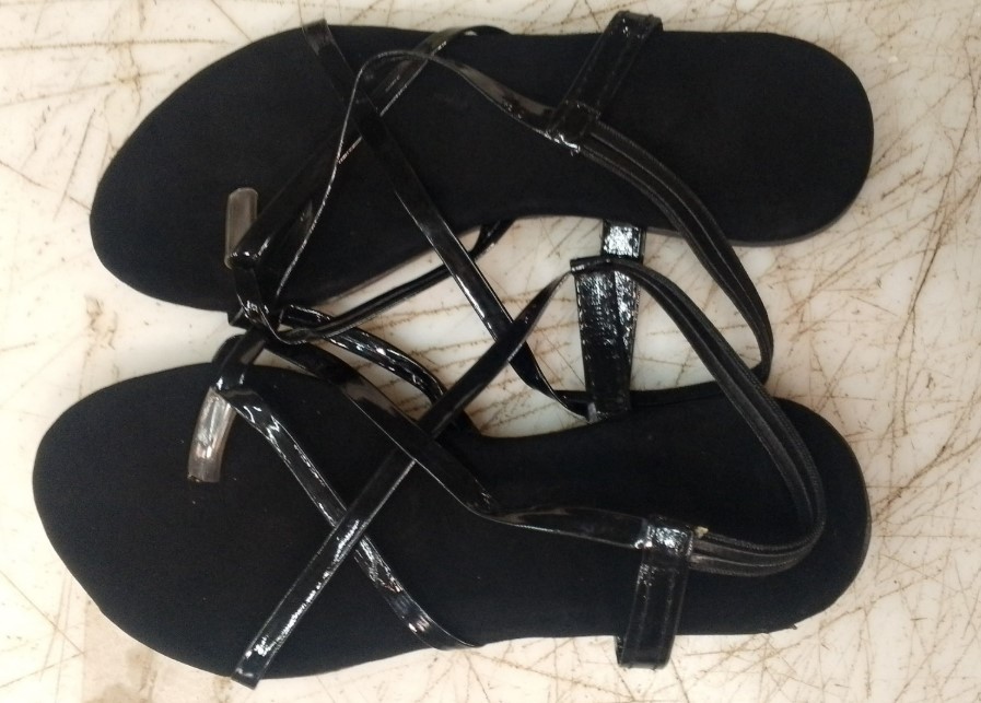 Women Flat Slipper Black Size 37