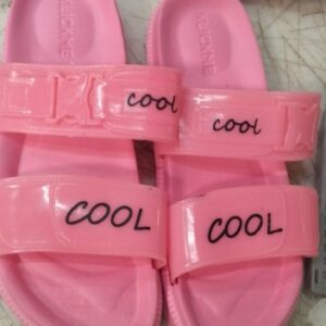Women Slippers Pink Size 8