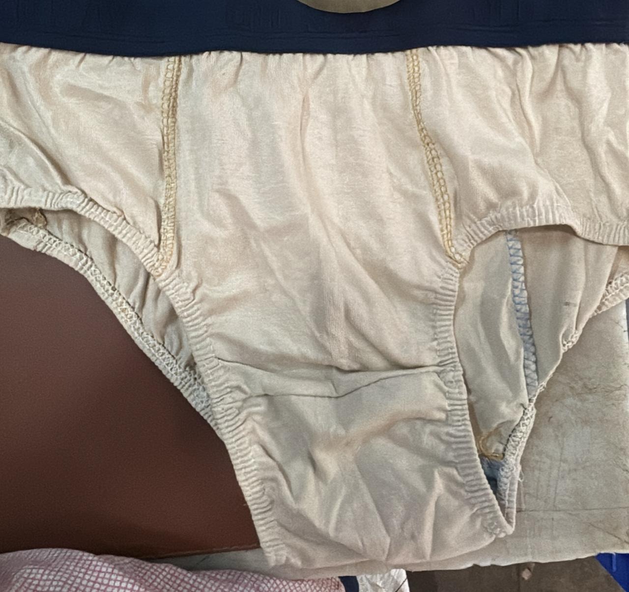 Men Underwear Size 28 Cream Colour