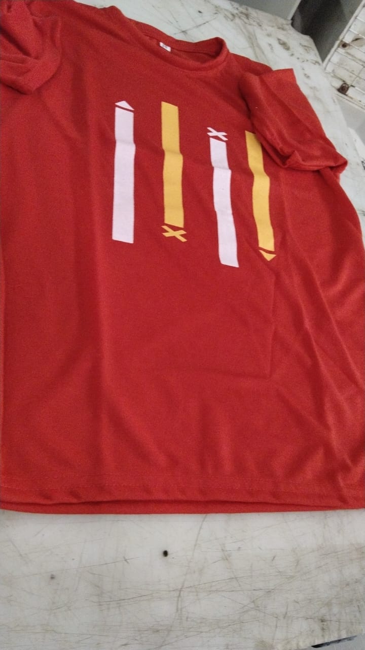 Red Color T Shirt For Men Size 26