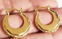 Nattiyan Men Earrings Golden
