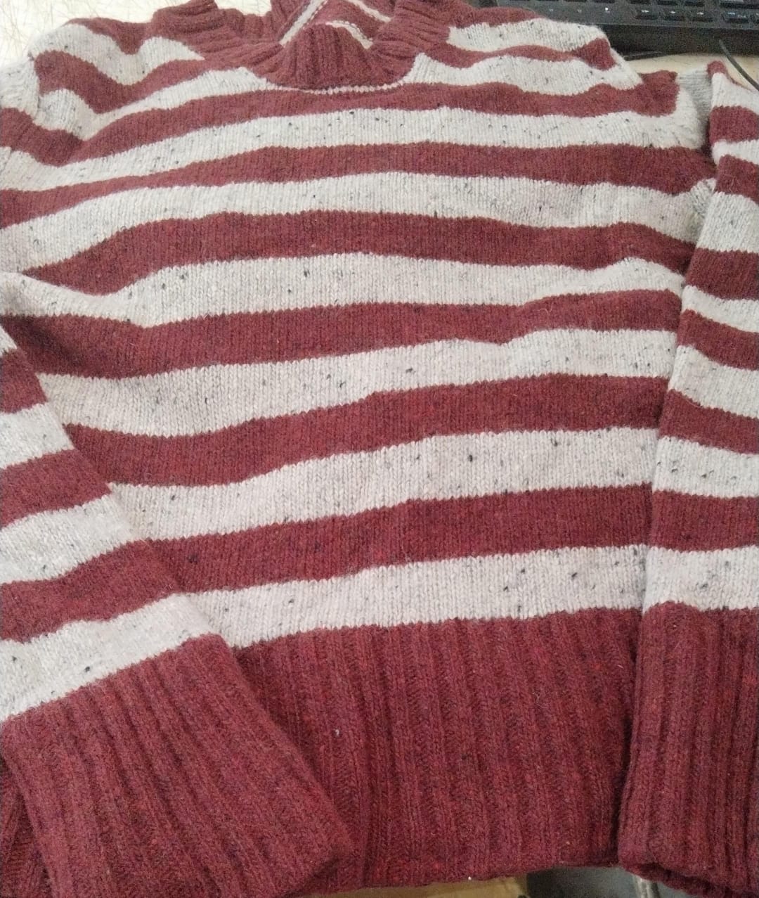 Maroon And Gray Color Sweater For Women Size M