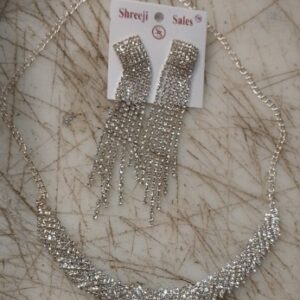 Women Silver Plated Necklace Set