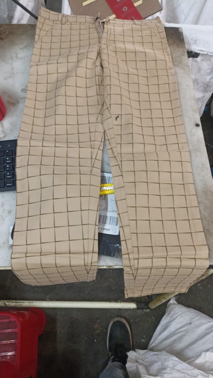 Men Pant Cream Colour Size 30