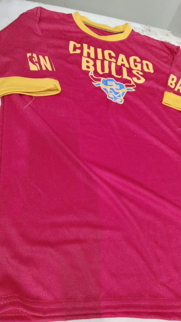 Red Color T Shirt For Men Size M