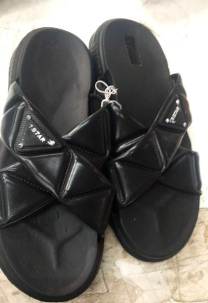 Women Black Stylish Slippers Size 39